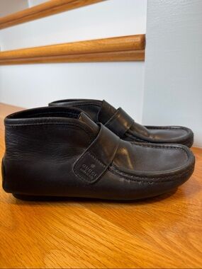 Gucci Woman’s Vintage Leather Slip-On moccasin style low boots EUC size 35
